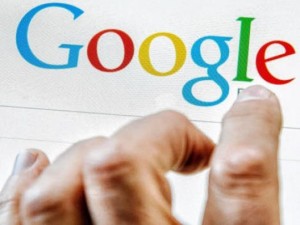 Google doit faire un choix difficile entre droit  à l'oubli et droit à l'information du public. Photo AFP
